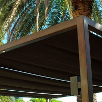 Pergola con tubo de acero corten