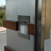 fachada inoxidable corten