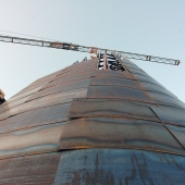 gran fachada corten iglesia